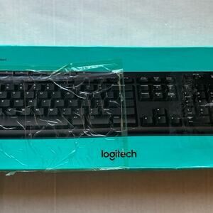 Logitech MK270 full size wireless keyboard and mouse combo